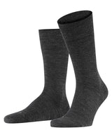 FALKE men's socks - Sensitiv Berlin, short stocking, comfort waistband, plain