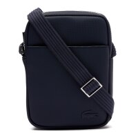 LACOSTE Herren Umhängetasche - Core Essentials - SLIM VERTICAL CAMERA BAG, 21x15x4cm (HxBxT) Blau
