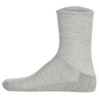 Real Madrid Kinder Socken, 5er Pack - Tennis Embroidery Socks, Emblem-Logo gestickt, Baumwollmischung, einfarbig Weiß/Schwarz/Dunkelblau/Grau 23-26