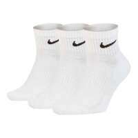 NIKE Unisex 3-Pack Sports Socks - Everyday, Cotton...